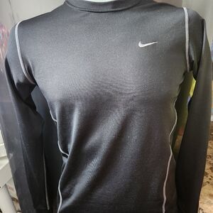 Nike Pro Fitted Dri Fitb Boys Black Long Sleeve Size XL 18/20